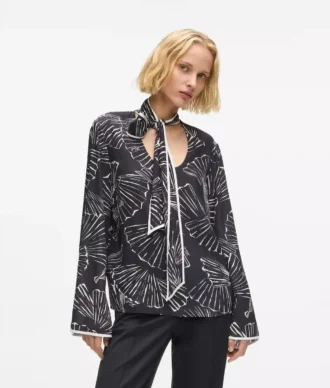 Top con estampado de abanicos