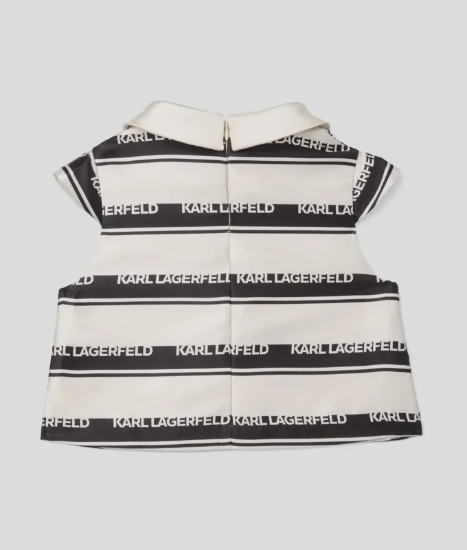TOP CON LOGOTIPO PARA NIÑA