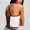 TOP CON TIRANTES Y DETALLES DE RIBETE