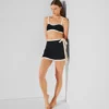 TOP DE BIKINI BANDEAU MONOCROMÁTICO
