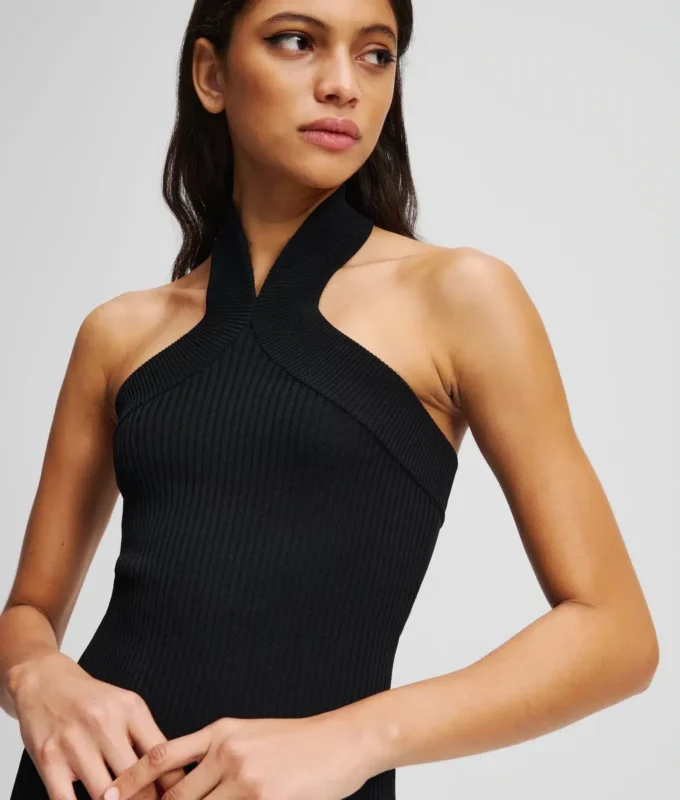 TOP DE PUNTO CON CUELLO HALTER