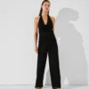 TOP HALTER PLISADO CON FLORES