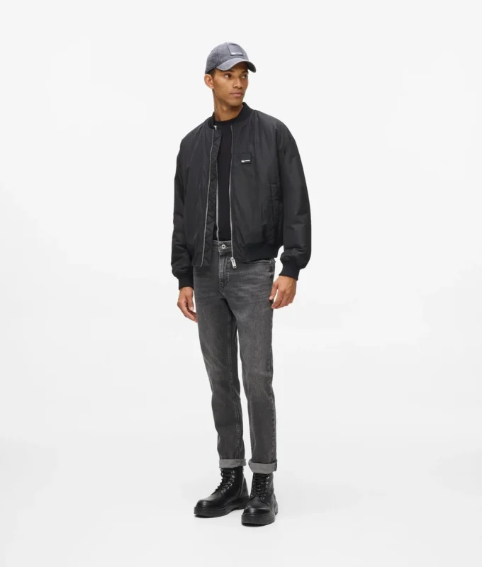 Vaqueros slim lavados