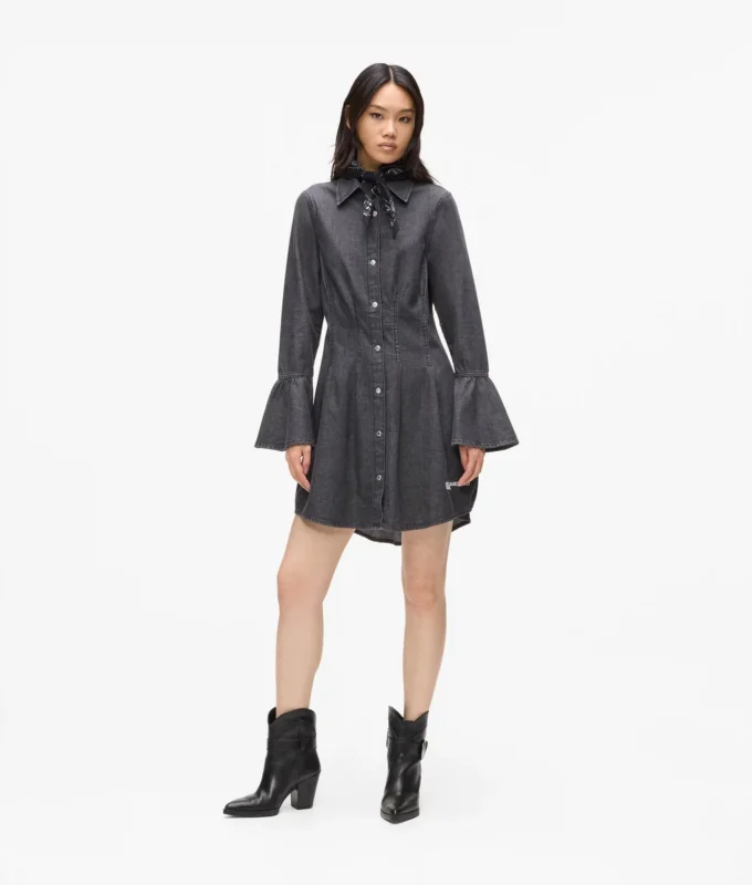 Vestido acampanado de mezclilla