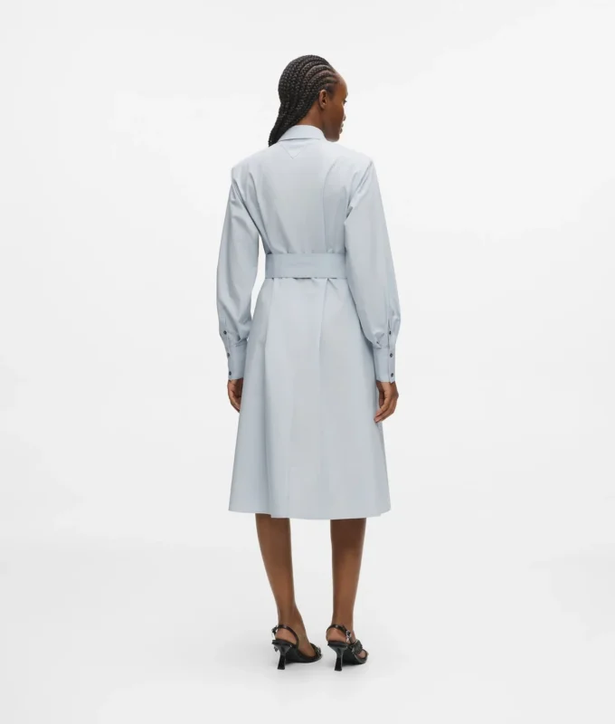 Vestido camisero con letras Karl