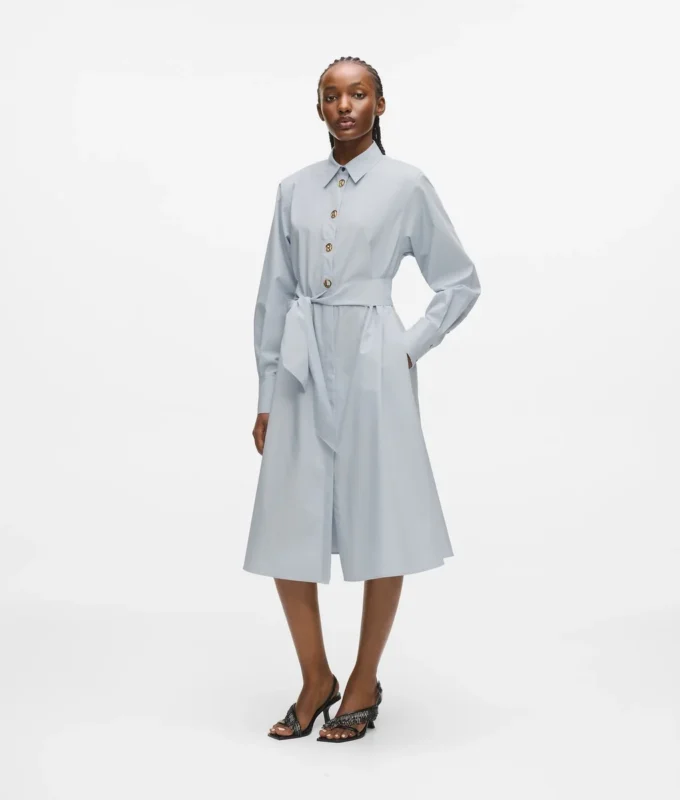 Vestido camisero con letras Karl