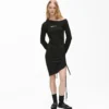Vestido con cordón ajustable y hombros descubiertos