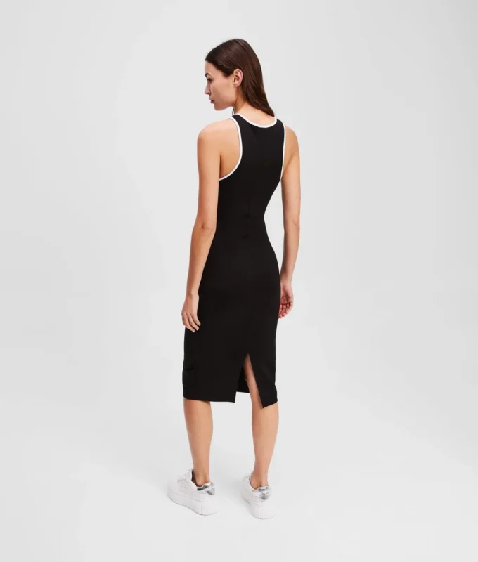 VESTIDO CON CUELLO DE PILOTO