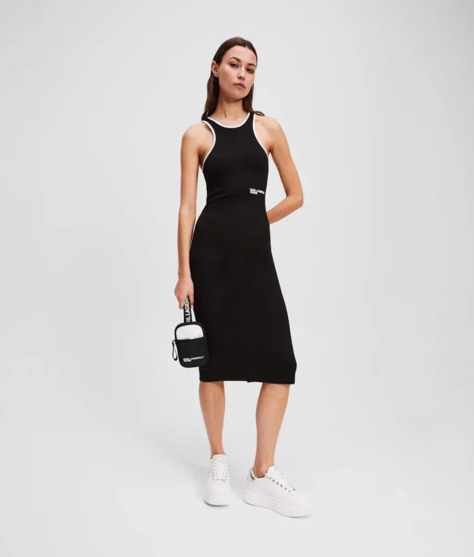 VESTIDO CON CUELLO DE PILOTO