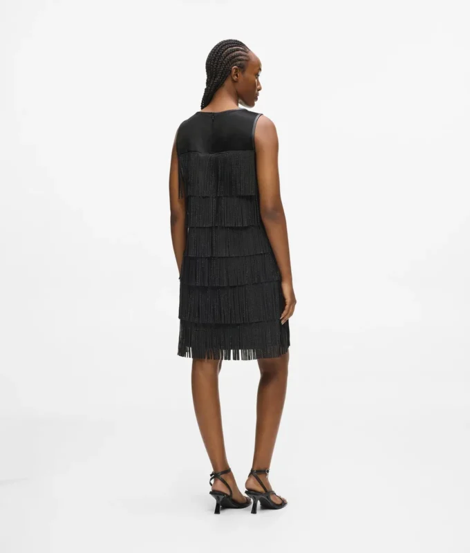 Vestido con flecos de piel sintética