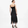 Vestido con flecos y lentejuelas