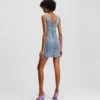 VESTIDO DE DENIM CON CUELLO EN V