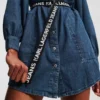 VESTIDO DE DENIM CON MANGAS ABULLONADAS