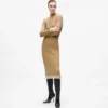 Vestido de punto con logotipo