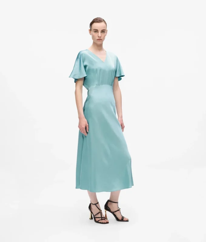 VESTIDO DE SATÉN