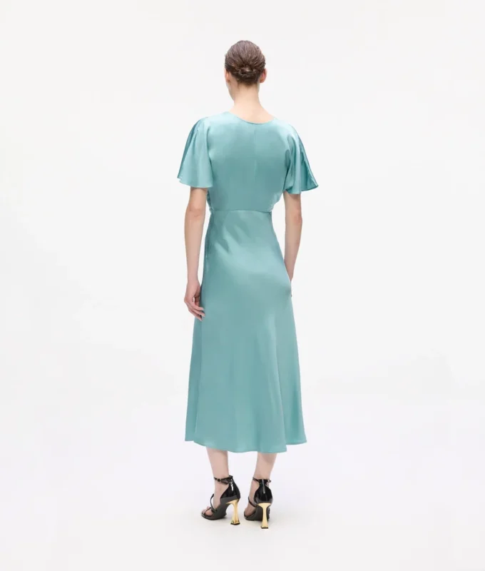 VESTIDO DE SATÉN