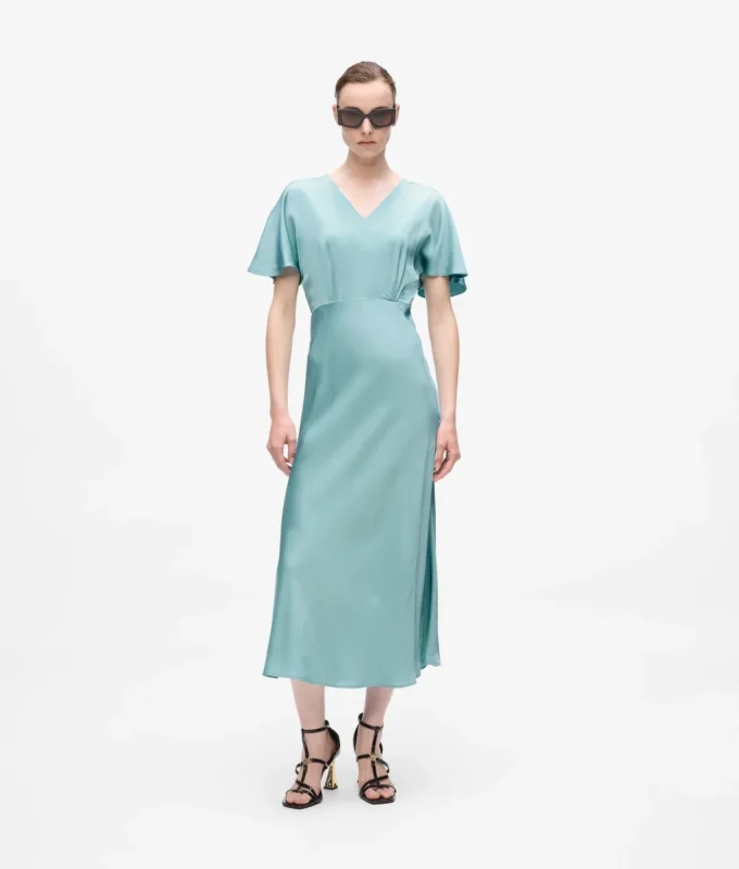VESTIDO DE SATÉN