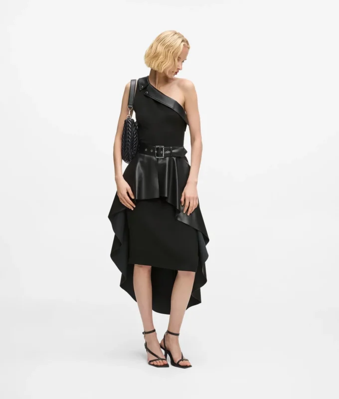 Vestido motero de un solo hombro
