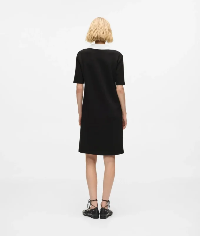 Vestido polo con cuello característico