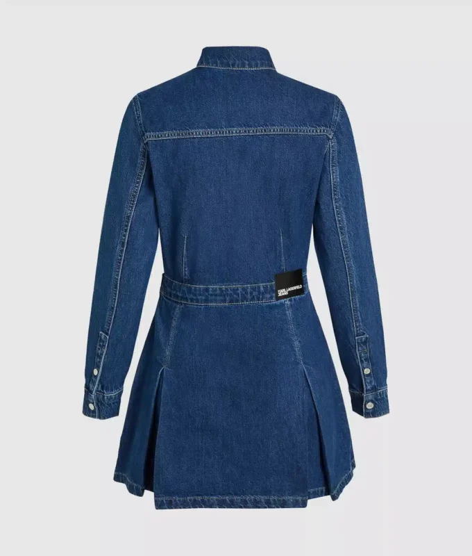 Vestido vaquero con tachuelas