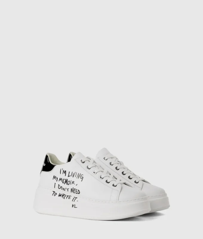 Zapatillas Anakapri con cita de Karl