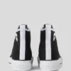 ZAPATILLAS DE CUTÉN ALTO IKON KAMPUS MAX NFT
