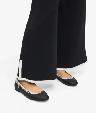 Zapatos de tacón con cuello de cinta