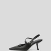 ZAPATOS DE TALONERA CON CORREA KARMEL
